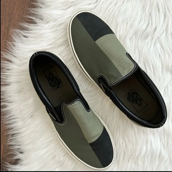 VAN’S | Men’s Classic Slip-On 66 Supply Sneakers |Vetiver Black Green | Size 8.5 - Picture 12 of 13